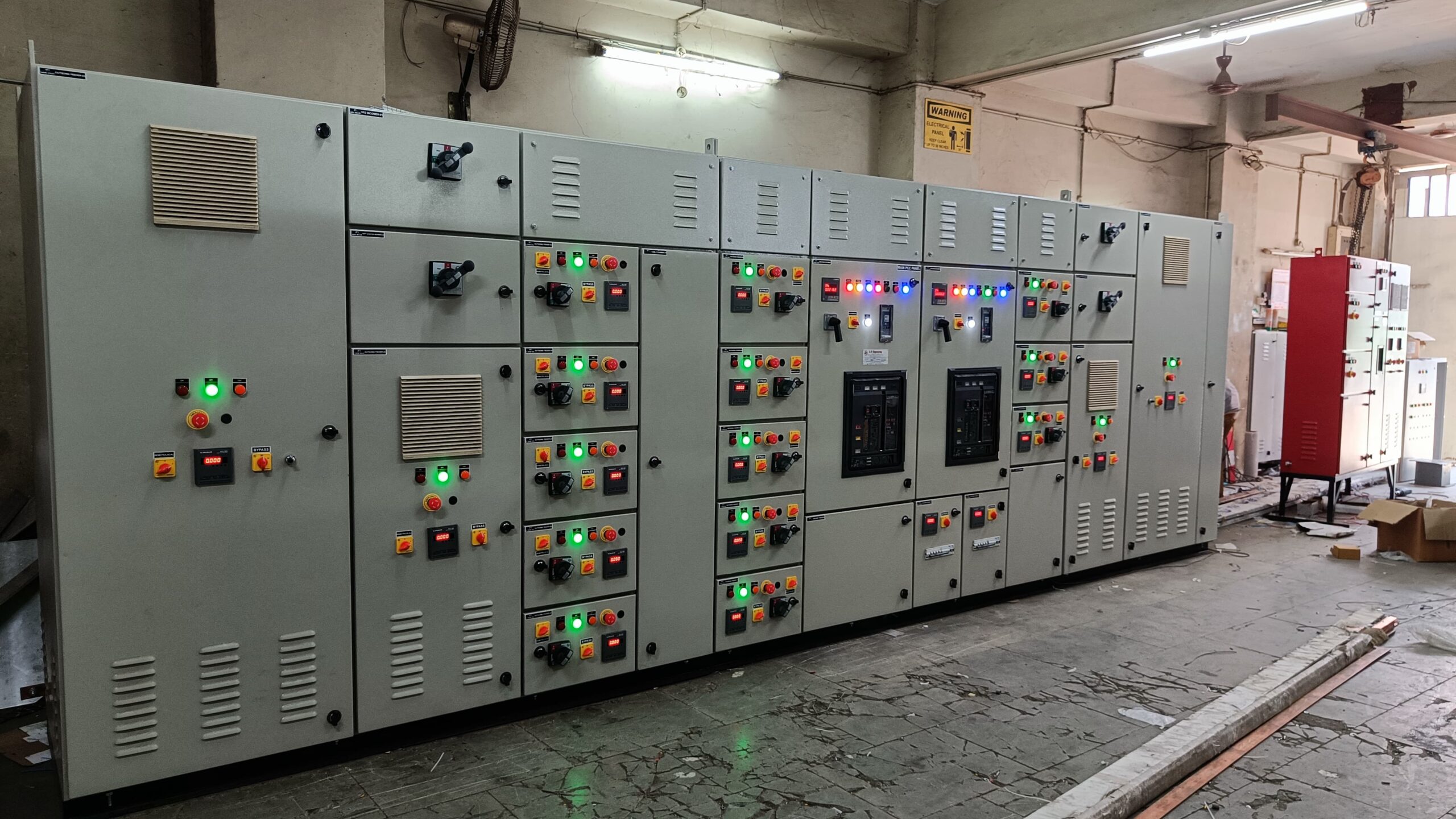 LT Distribution Panel